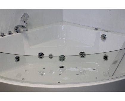 Ванна акриловая Cerutti SPA C-401 150х150 см с гидромассажем